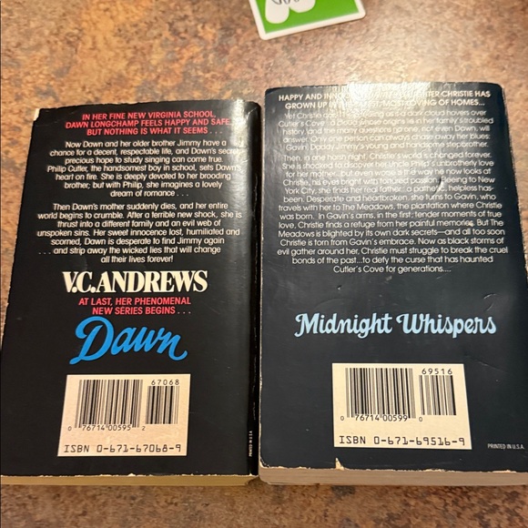 V.C. Andrews Book Collection - Picture 8 of 9